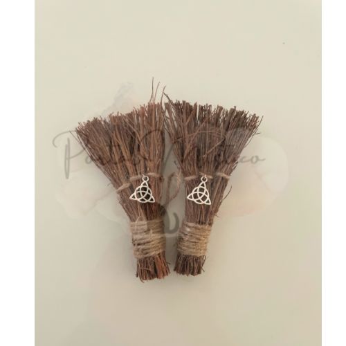 Triquetra Broom