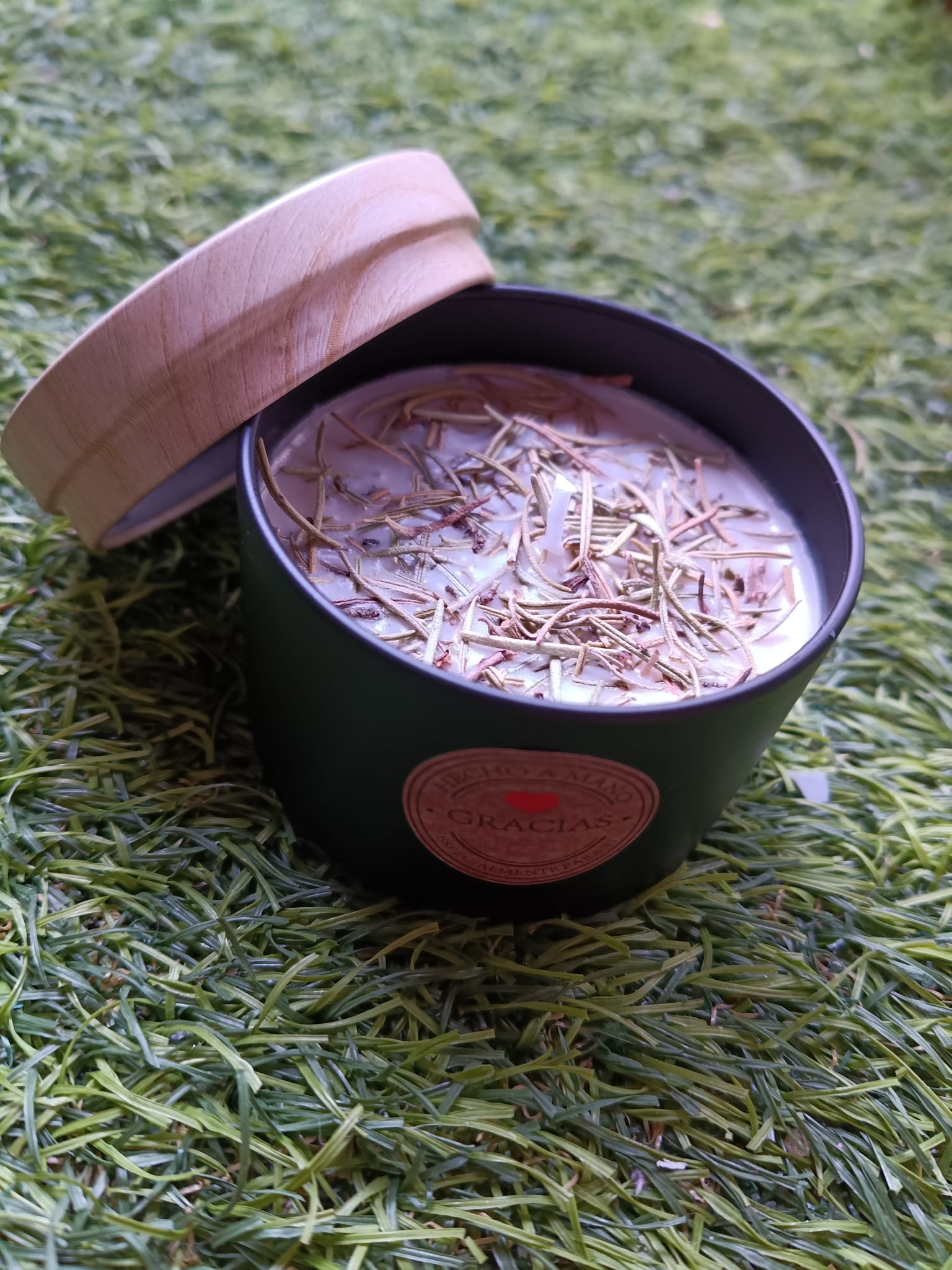 Vela en Vaso de Romero con Esencia de Ruda